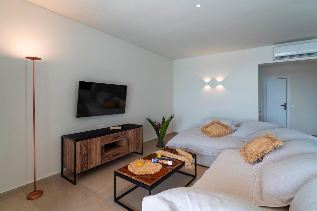 גנאדי Aethrion Villas & Suites מראה חיצוני תמונה